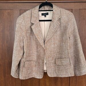 Talbots linen blazer open front with no buttons; 2 front pockets, size 14.